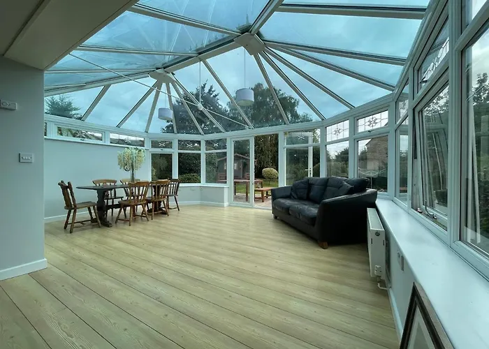 3 Bed Bungalow In Winchcombe, Cotswolds,Gloucester